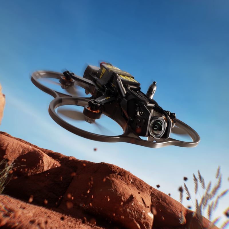 SpeedyBee Bee25 2.5 インチ HD O3  - Drone Kit With Camera のレビューと価格